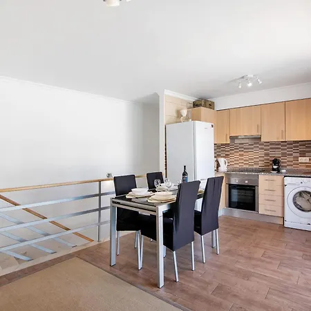 Dourado Duplex Apartment